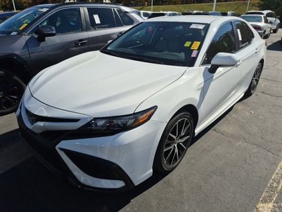 Used 2023 Toyota Camry SE