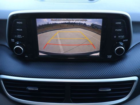 Used 2020 Hyundai Tucson SE w/ Cargo Package image 28