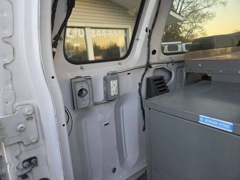 Used 2013 Ford E-350 and Econoline 350 Extended Super Duty w/ PWR Group RWD image 27