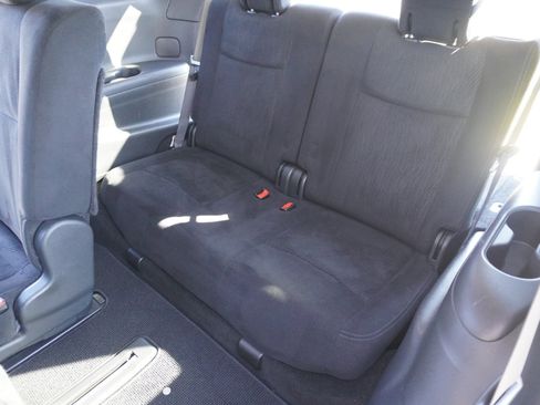 Used 2013 Nissan Pathfinder SV image 24