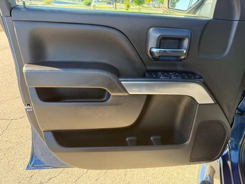 Used 2017 Chevrolet Silverado 1500 LT w/ All Star Edition AWD/4WD image 19