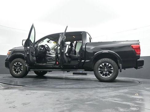 Used 2018 Nissan Titan PRO-4X w/ Pro-4x Convenience Package image 72