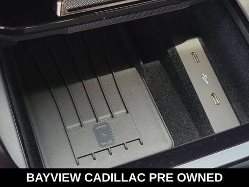 Used 2025 Porsche Cayenne Coupe AWD/4WD image 36