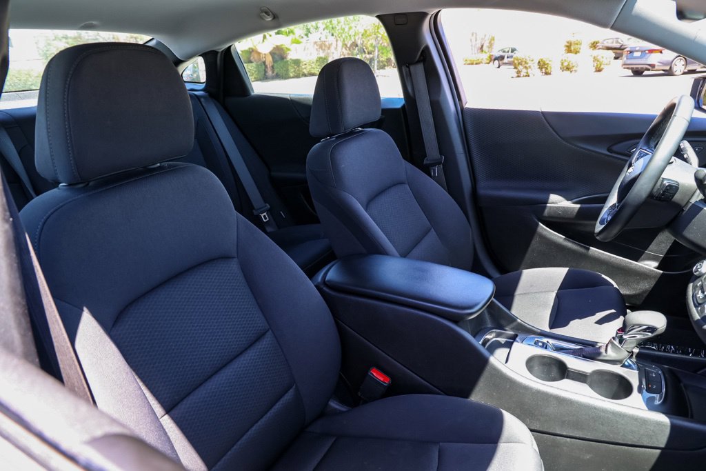 Used 2025 Chevrolet Malibu RS FWD image 20