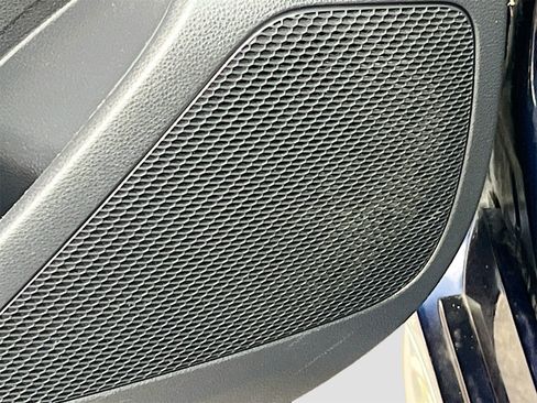 Used 2024 Toyota Corolla SE image 18