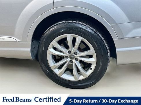 Used 2018 Audi Q7 3.0T Premium Plus w/ Premium Plus Package image 9