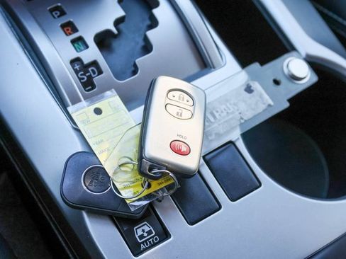 Used 2017 Toyota 4Runner SR5 image 22