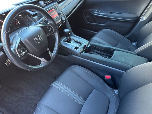 Used 2019 Honda Civic Sport image 10