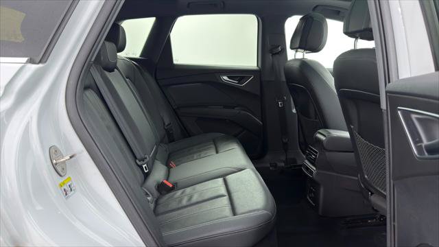 Used 2023 Audi Q4 e-tron Premium RWD image 19