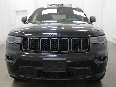 Used 2021 Jeep Grand Cherokee Limited w/ Quick Order Package 28K 80th AWD/4WD image 3