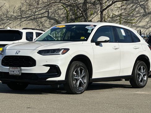 Certified 2025 Honda HR-V EX-L image 9