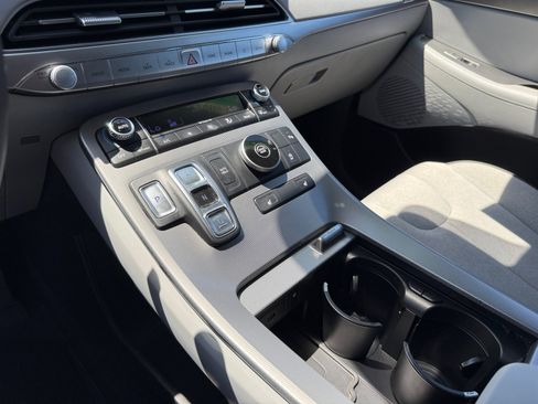 Used 2020 Hyundai Palisade SEL FWD image 13