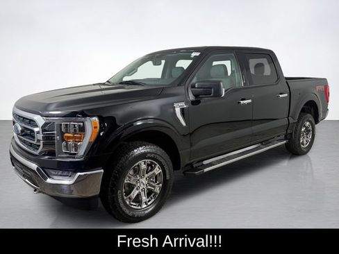 Certified 2021 Ford F150 XLT w/ Equipment Group 302A High AWD/4WD image 7