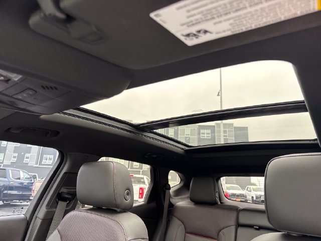 Used 2020 Chevrolet Blazer RS AWD/4WD image 22