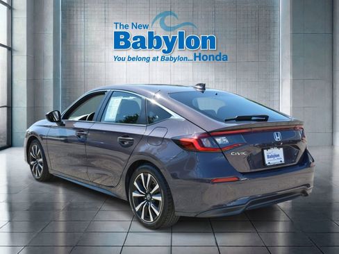 Used 2024 Honda Civic EX-L image 3