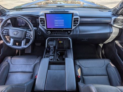 Used 2023 Toyota Tundra Platinum image 4