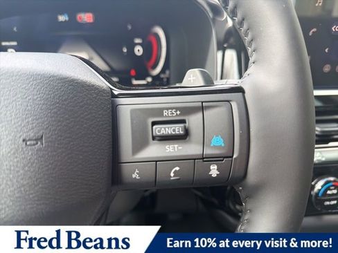 New 2026 Nissan Pathfinder SL image 16