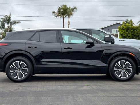 New 2025 Chevrolet Blazer EV LT image 3