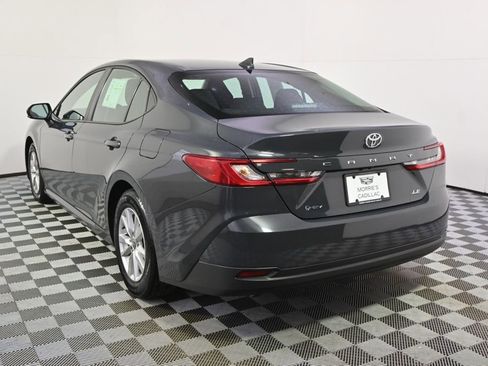 Used 2025 Toyota Camry LE w/ Convenience Package image 4