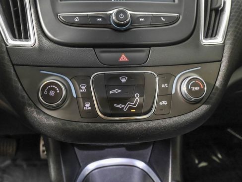 Used 2016 Chevrolet Malibu LT image 29