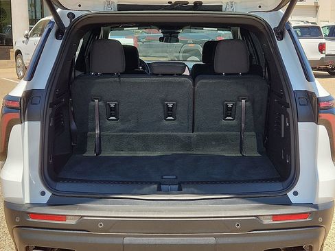 Used 2024 Chevrolet Traverse LS w/ LPO, Floor Liner Package FWD image 9