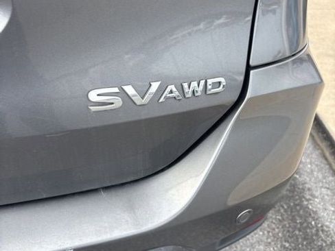 Used 2019 Nissan Rogue SV image 40