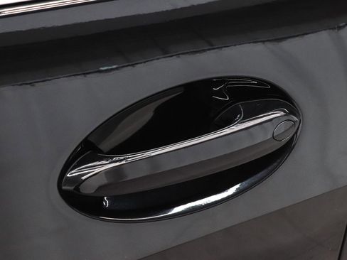 Used 2022 BMW X7 xDrive40i w/ Premium Package image 52