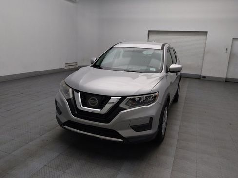 Used 2017 Nissan Rogue S image 15