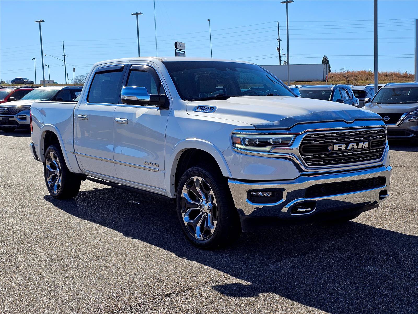 Used 2022 RAM 1500 Limited AWD/4WD image 6