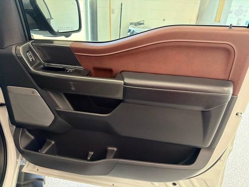 Used 2023 Ford F150 Lariat AWD/4WD image 37