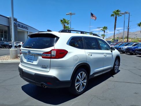Used 2022 Subaru Ascent Limited AWD/4WD image 10