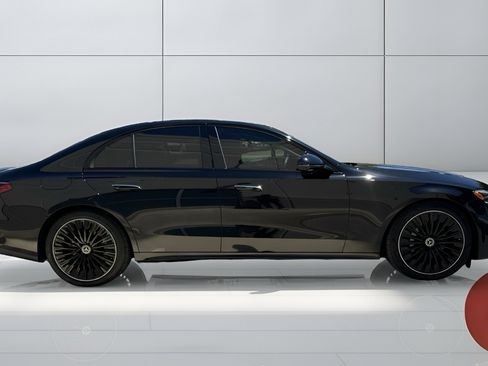 Used 2026 Mercedes-Benz E 350 Sedan image 8