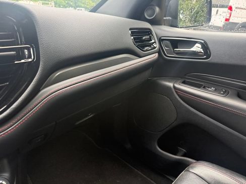 Used 2024 Dodge Durango GT RWD image 25