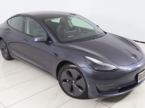 Used 2021 Tesla Model 3 Long Range image 17
