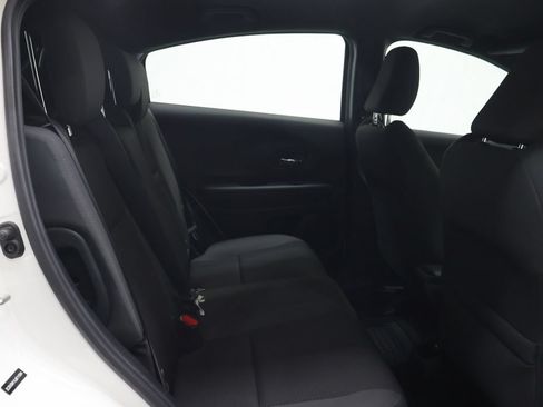 Used 2020 Honda HR-V Sport image 12