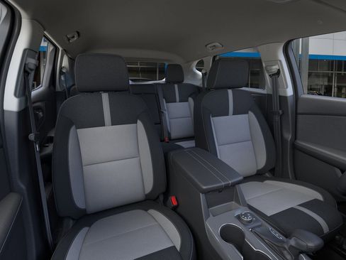 New 2026 Chevrolet Blazer LT w/ Convenience Package image 40