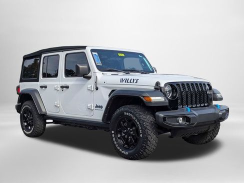 Used 2023 Jeep Wrangler Unlimited AWD/4WD image 2