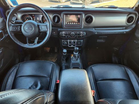 Used 2018 Jeep Wrangler Unlimited Sport S image 30