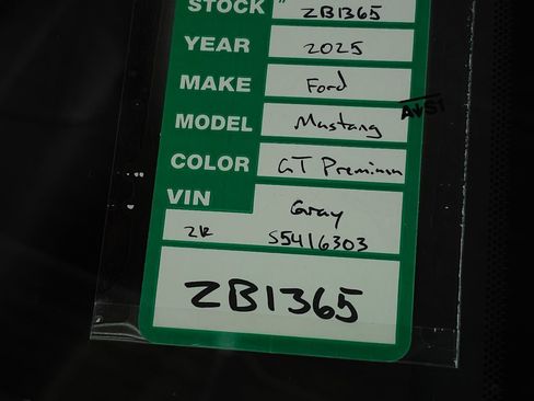 Used 2025 Ford Mustang GT Premium RWD image 37