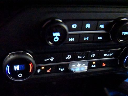 Used 2021 Ford Bronco Outer Banks image 20