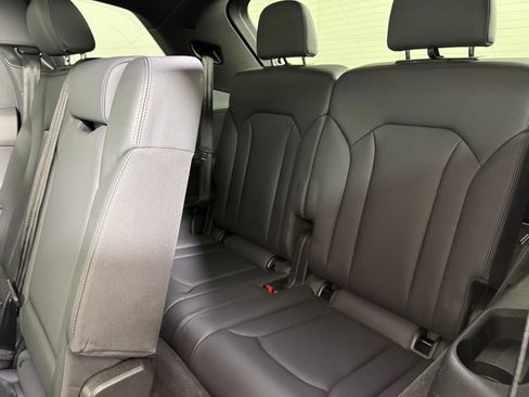 Certified 2023 Audi Q7 Premium Plus w/ Premium Plus Package image 24