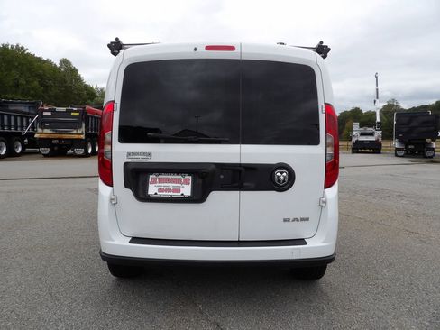 Used 2021 RAM ProMaster City Tradesman SLT image 6