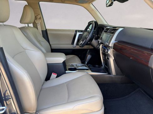 Used 2024 Toyota 4Runner Limited image 15