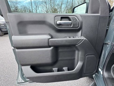 Used 2025 Chevrolet Silverado 1500 Custom Trail Boss image 28