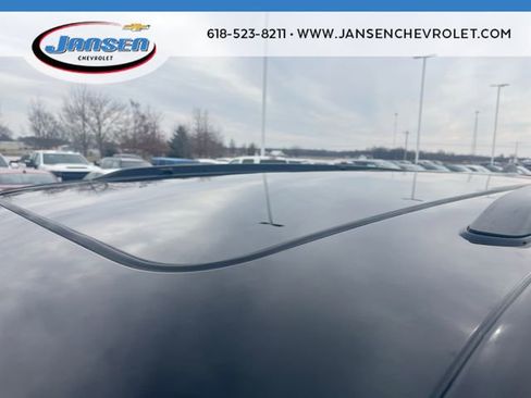 Used 2022 Jeep Grand Cherokee L Limited w/ Luxury Tech Group II image 18