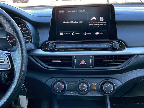 Used 2024 Kia Forte LXS image 6