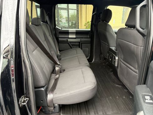 Used 2016 Ford F150 XLT w/ Equipment Group 302A Luxury image 19