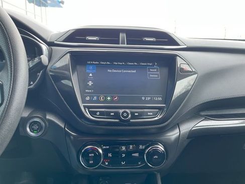 Used 2023 Chevrolet TrailBlazer LT w/ Convenience Package AWD/4WD image 13