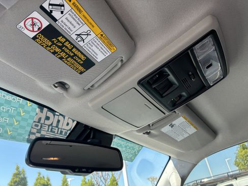 Used 2022 Toyota 4Runner SR5 image 38