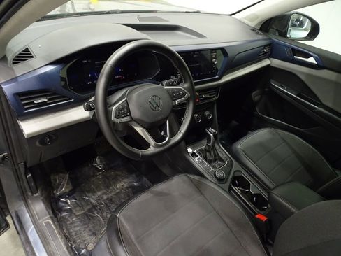 Used 2022 Volkswagen Taos SE w/ Panoramic Sunroof Package image 23